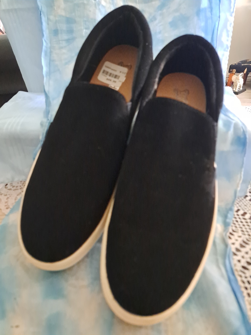 Women’s Black Slip-On Casual Loafers